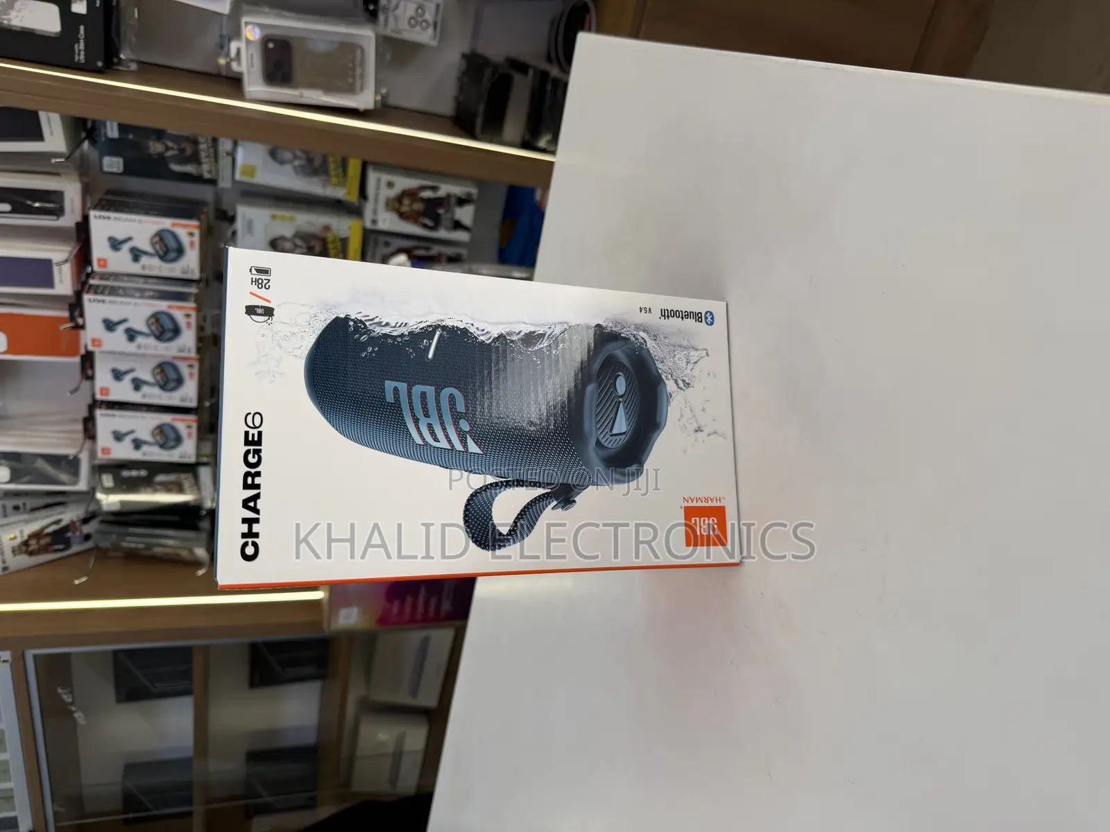 JBL Charge 6