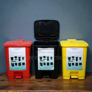Quality Plastic Material 30l Pedal Bin With Tight-fitting Lid
