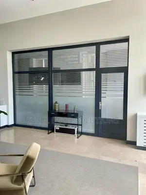 Professional Privacy for Glass Offices