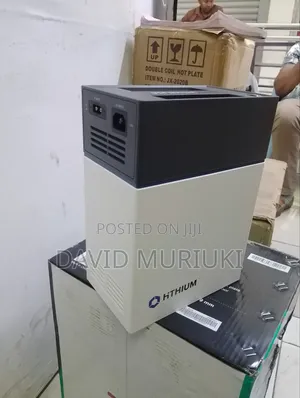Modern Portable Powerbank Station Solar Power Lithium 3 in 1