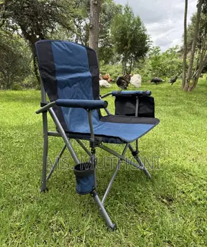 Blue and Black Oxford Cloth Foldable Camping/Picnic Chair.