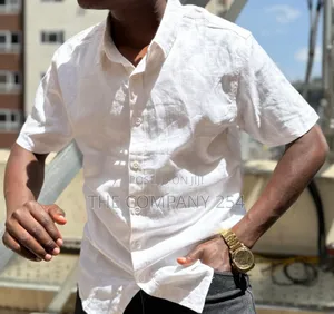 Quality Cotton Linen Collar Short Sleeved Shirts Available