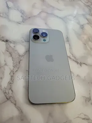 Apple iPhone 16 Pro Max 256 GB Green