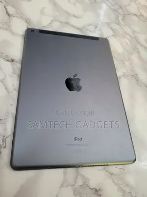 Apple iPad 10.2 (2019) 128 GB Gray