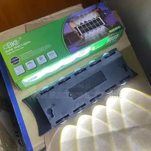 120degrees Waterproof Up Down Elevation Pattern Two Way Wall Led Light