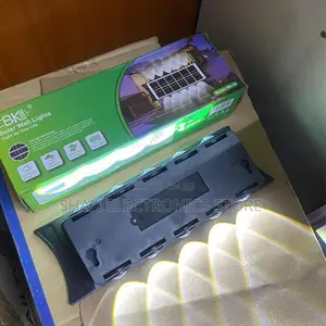 Three Operating Modes Pc+Abs Waterproof Outdoor Solar Wall Lamp Light