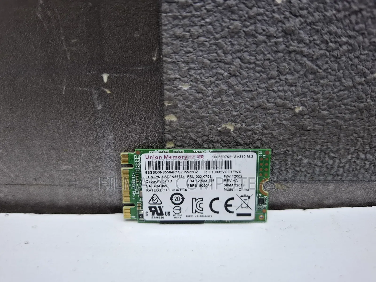 Union Memory Sata 6gb/S 32gb Solid State Drive (Ssd)Ssd0n85564 00xk759