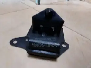 Engine Mount Isuzu Dmax 4jai