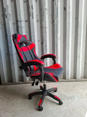 Gaming Chair With Padded Armrests – Ultimate Comfort