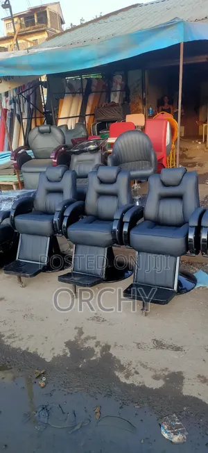 Barber Chair/Kinyozi Seats