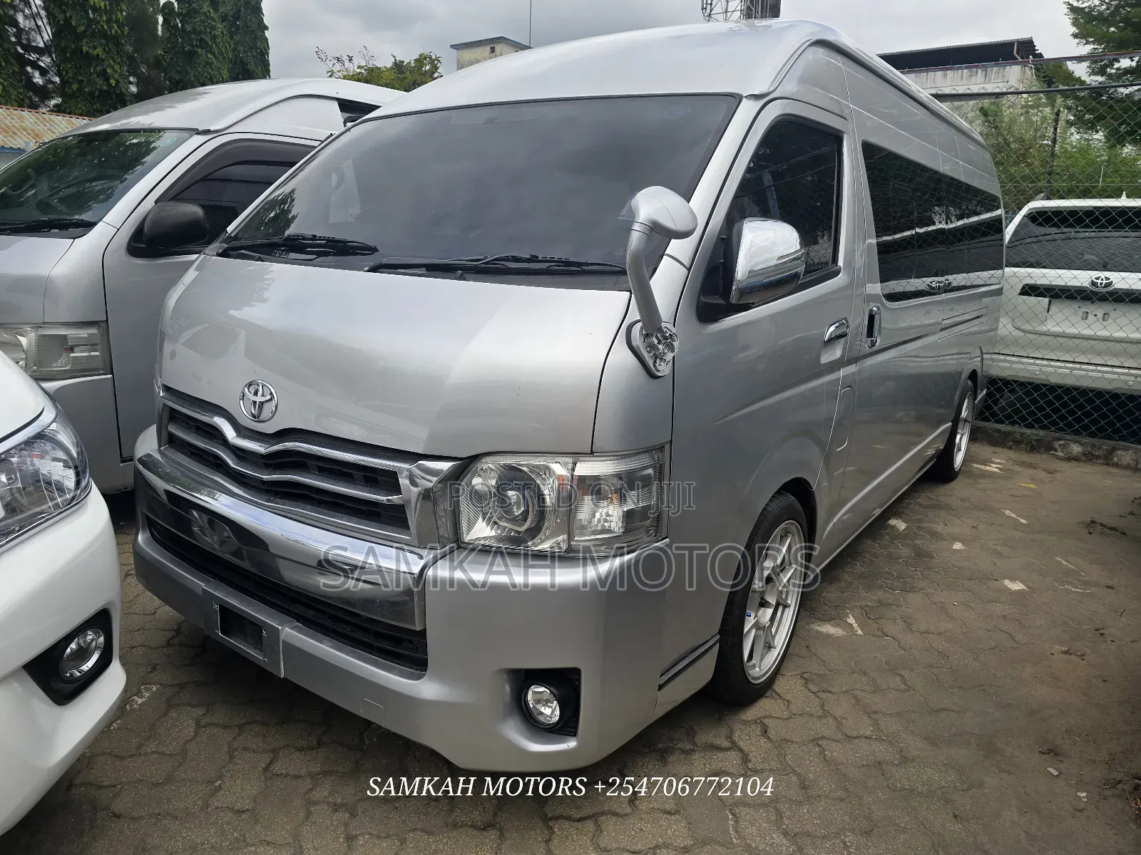 Toyota HiAce 2019 Silver