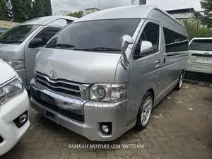 Toyota HiAce 2019 Silver