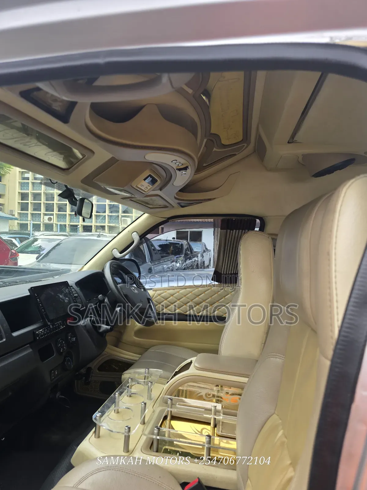 Toyota HiAce 2019 Silver