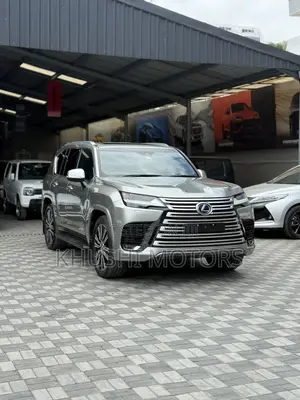Lexus LX 2022