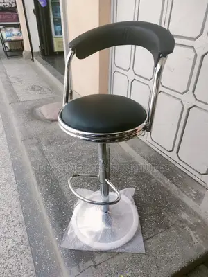 Ergonomic Bar Stool With Back Support – Black Seat, Chrome Frame