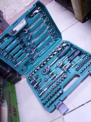 Chrome Vanadium Wrench Socket 82pc