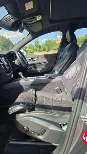 Volvo V40 2018 Gray