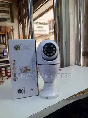 Panoramic E27 Socket Wifi CCTV Camera With Motion Alert