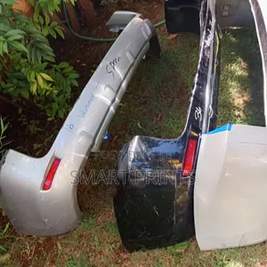Ex Japan Toyota Vanguard Back Bumper in Good Condition