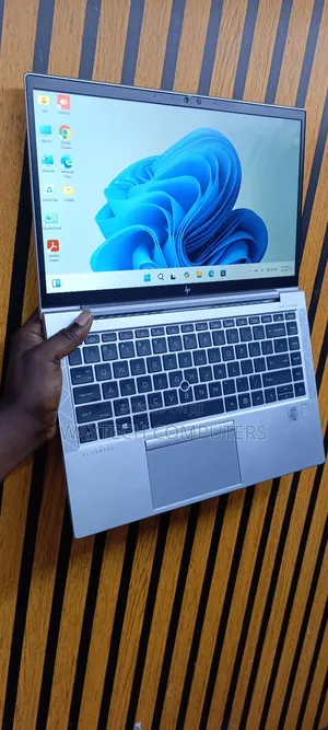 Laptop HP EliteBook 840 G7 16GB Intel Core I7 SSD 512GB