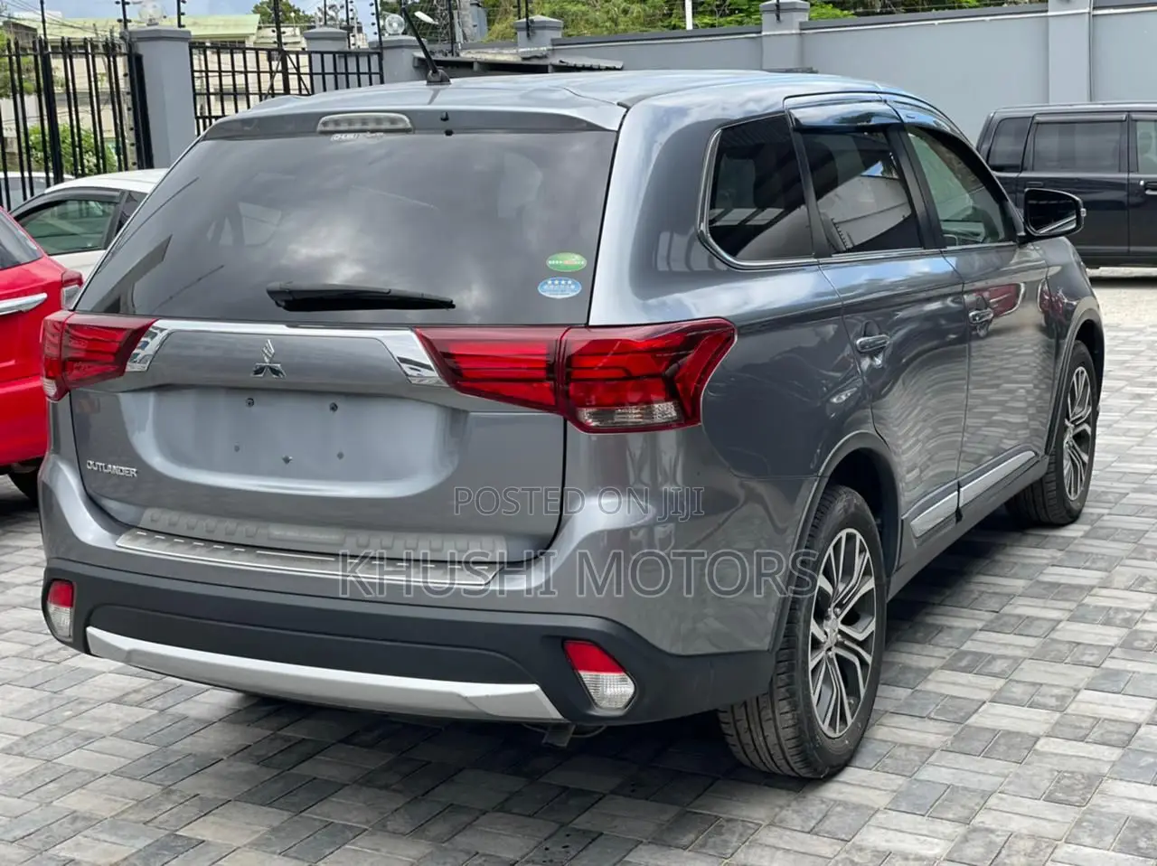 Mitsubishi Outlander 2015 Gray