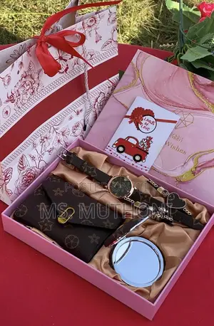 Monogram Purse Set Valentines Ladies Gift Set *