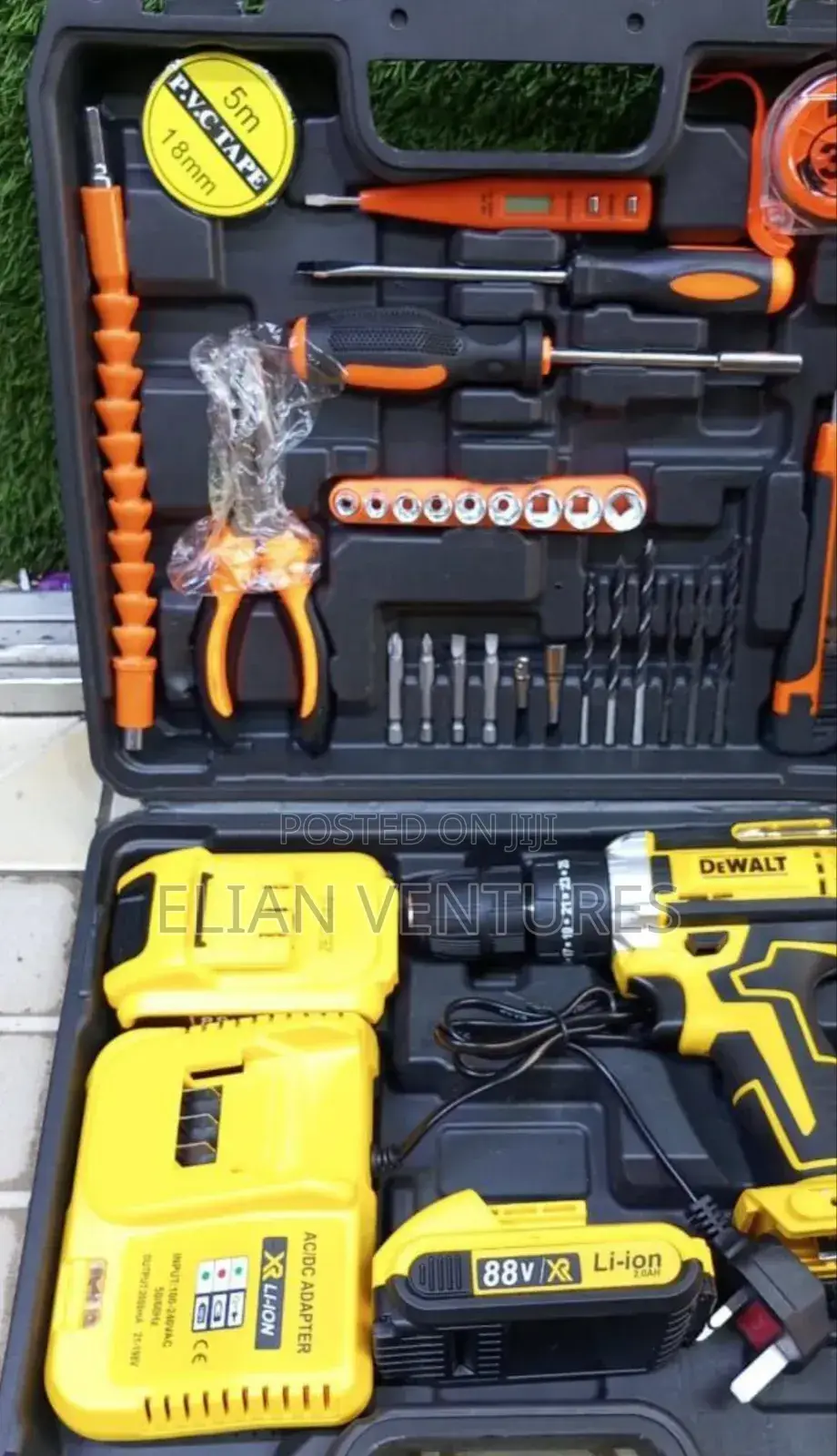 New Dewalt Cordless Drill Set 88v