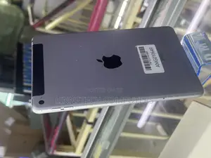 Apple iPad mini 4 128 GB Gray