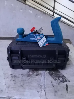 Total Hand Planner 235mm