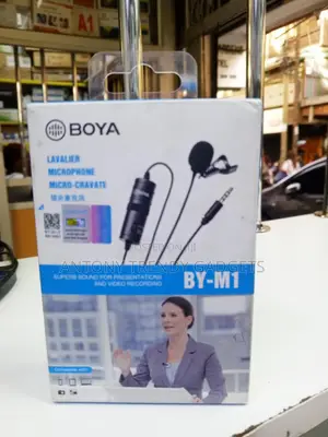 Boya By-m1 Wired Lavalier Microphone With Battery