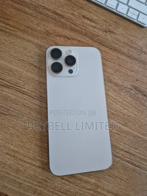 Apple iPhone 16 Pro Max 256 GB White