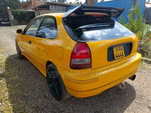Honda Civic 1998 Yellow