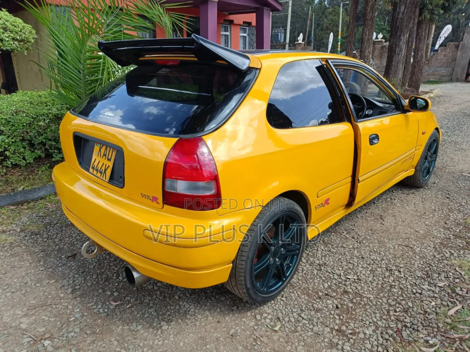 Honda Civic 1998 Yellow
