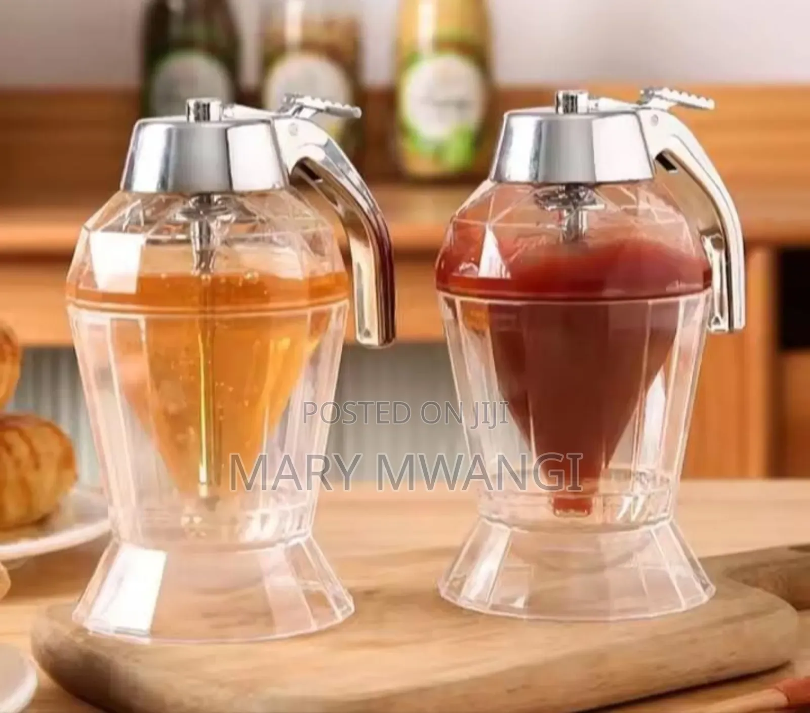 Diamond Shaped Honey Dispenser