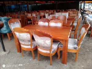 6-Seater Antique Crafted Dinning Table Set