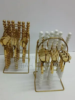 24 PCS Cutlery Set With Metallic Gold Stand