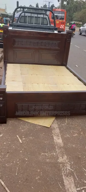 5*6 Mahogany Hardwood Beds
