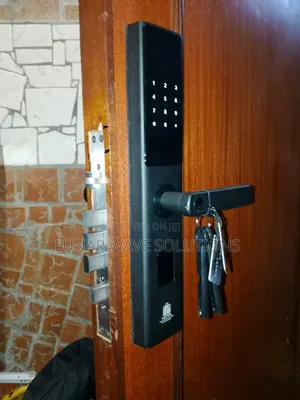 Smart Locks for Airbnb Properties With Tuya App