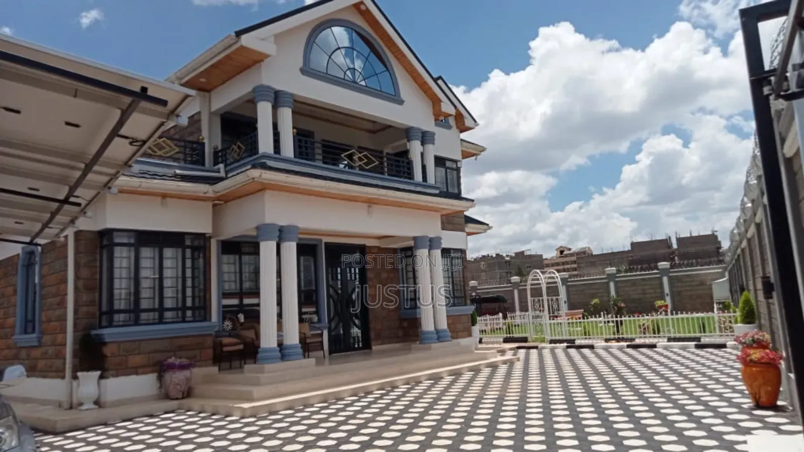 3br Villa With Pool