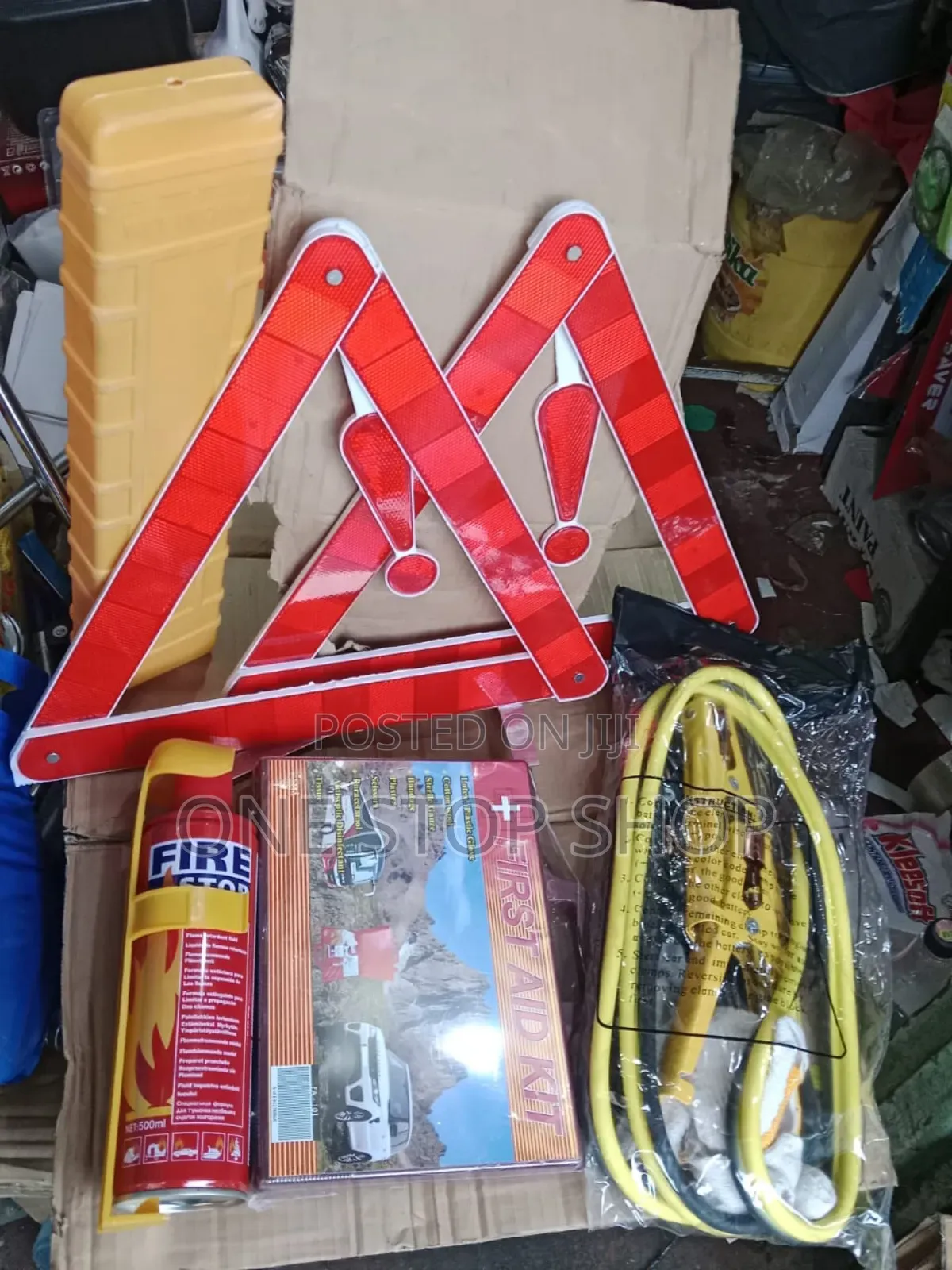 4pc Essential Safety Kit Items To Keep In Your Car