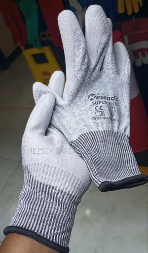 Cut Resistant Safety Gloves Level 3