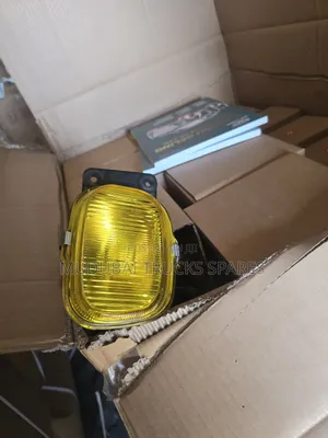Mitsubishi Fuso Mahewa/Fighter Fog Lamp