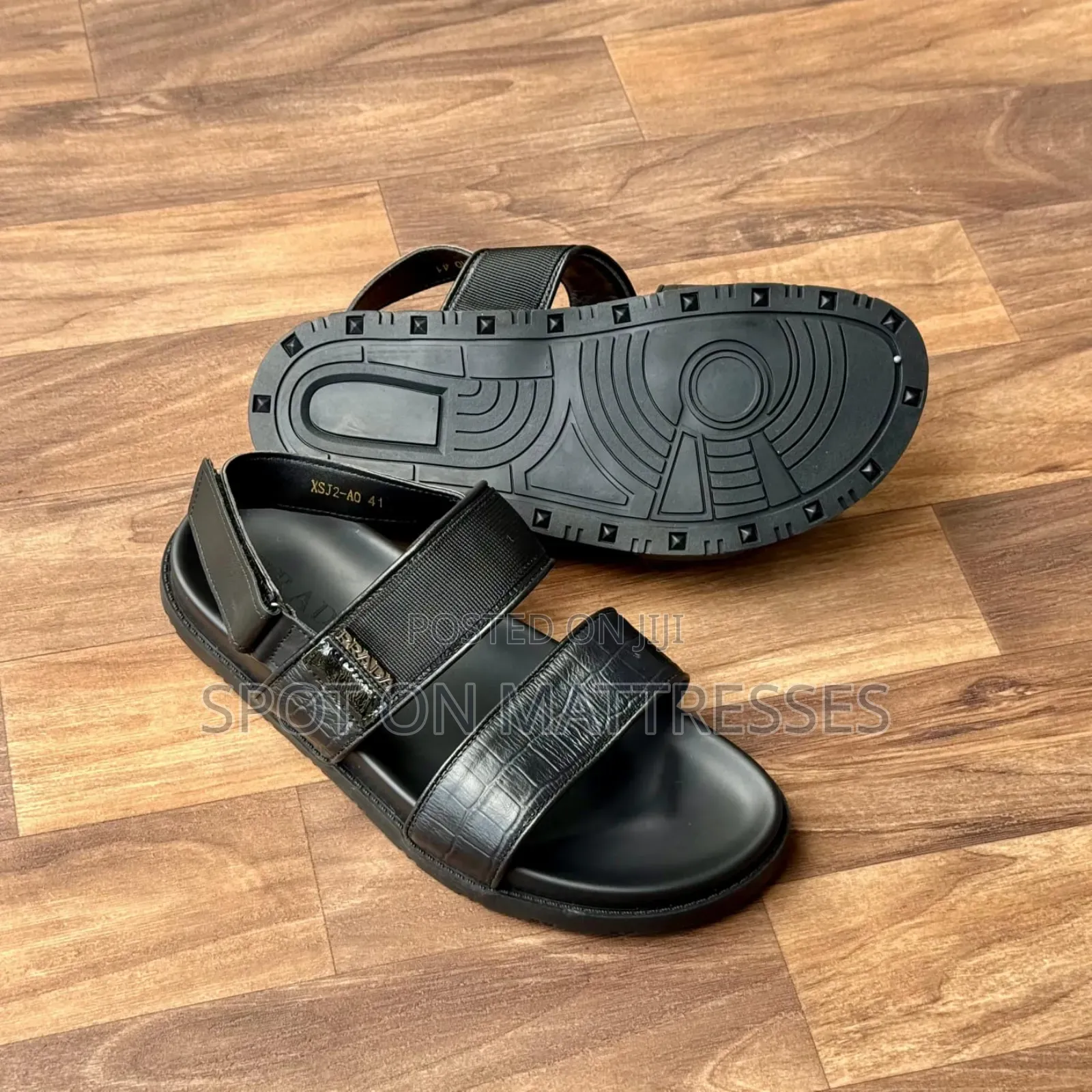 Classic Hermes Sandals For Men. Available Sizes 40-46.