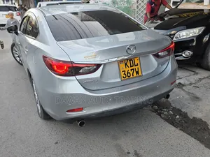 Mazda Atenza 2017 Silver