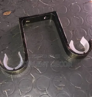 Strong.Powder Coated Ceiling Rod Brackets