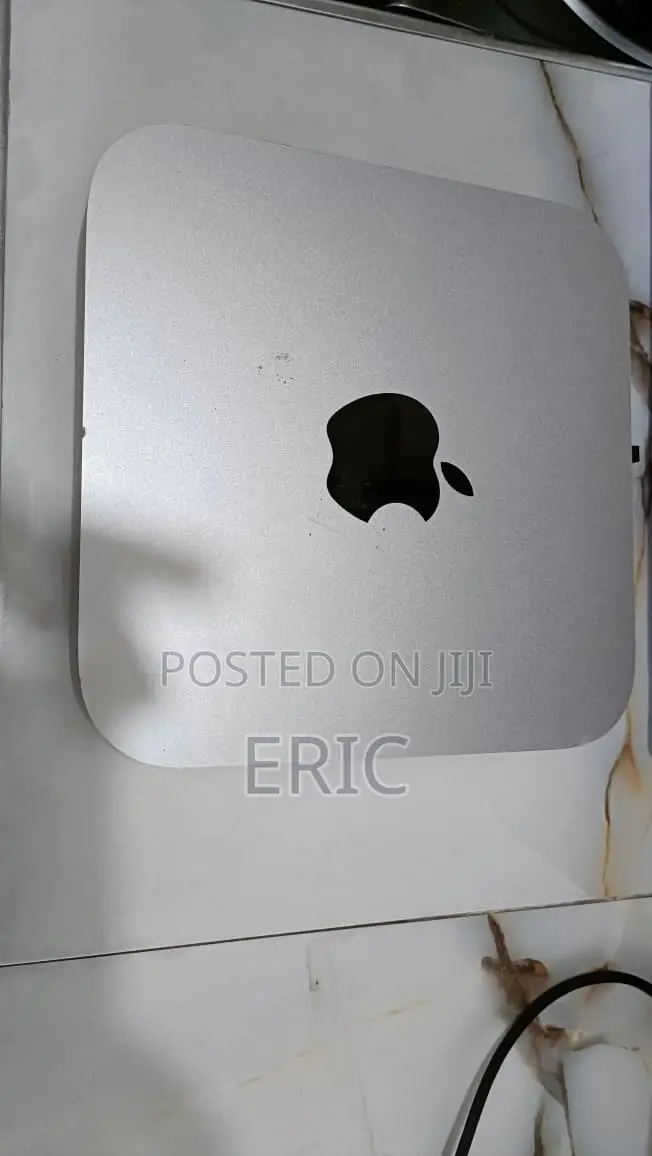 Desktop Computer Apple Mac Mini 8GB Intel Core i5 HDD 500GB