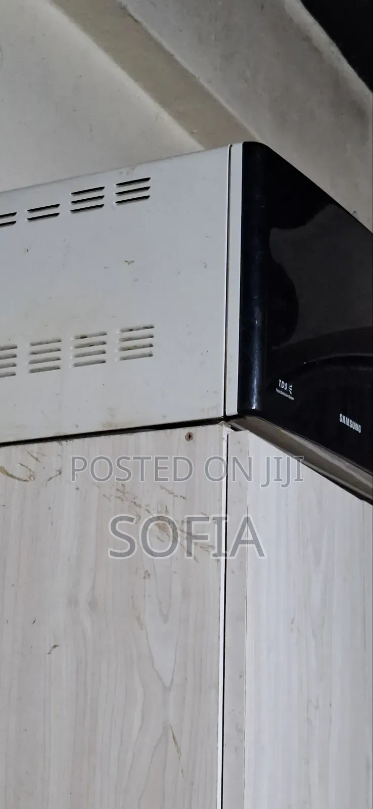 Microwave Oven