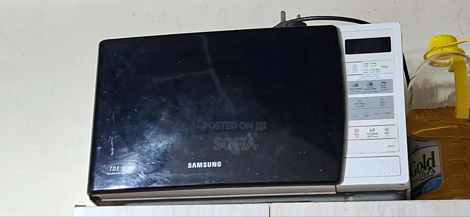 Microwave Oven