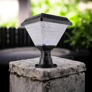 Solar Powered Fence Post Light With Decorative Crystal