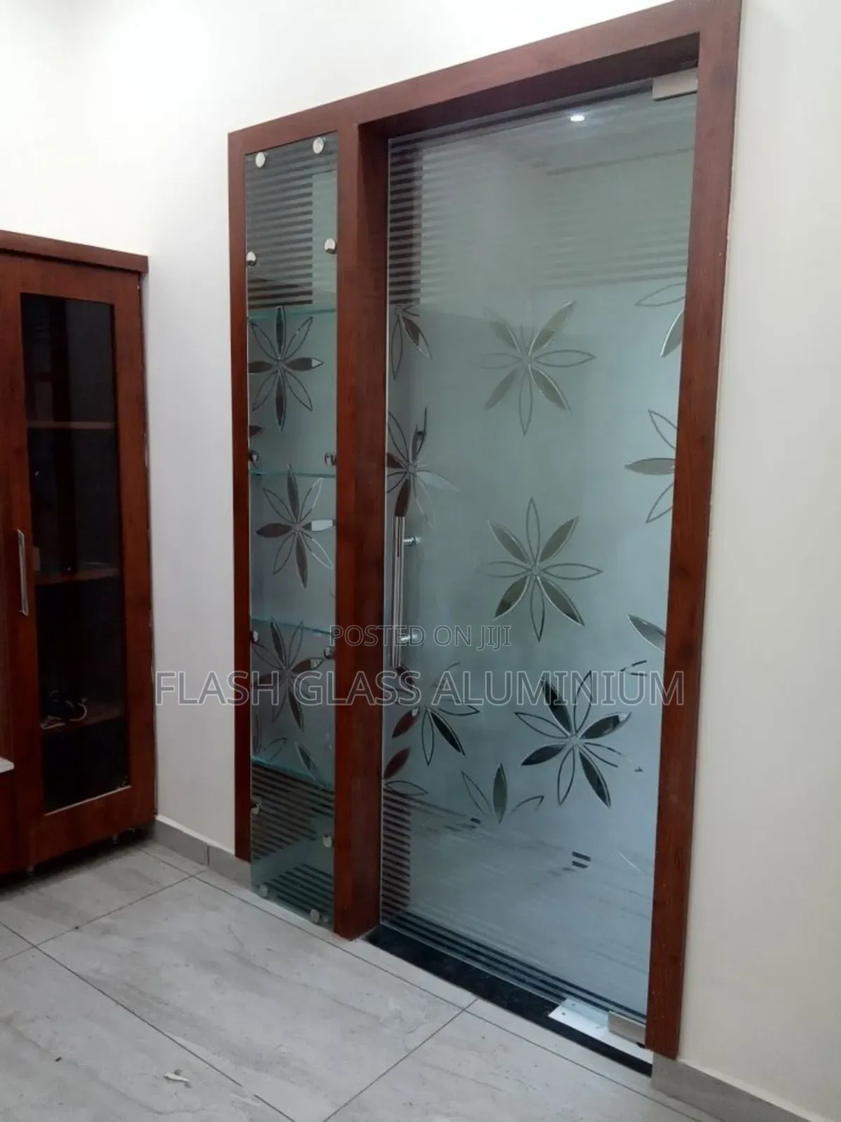 Frameless Office Doors